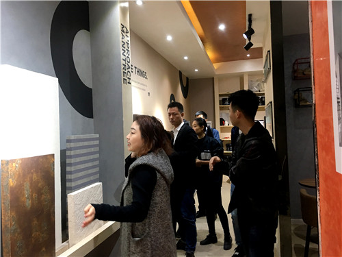 攜手共贏,共話未來,巴德士集團(tuán)蒞臨萬磊參觀指導(dǎo)